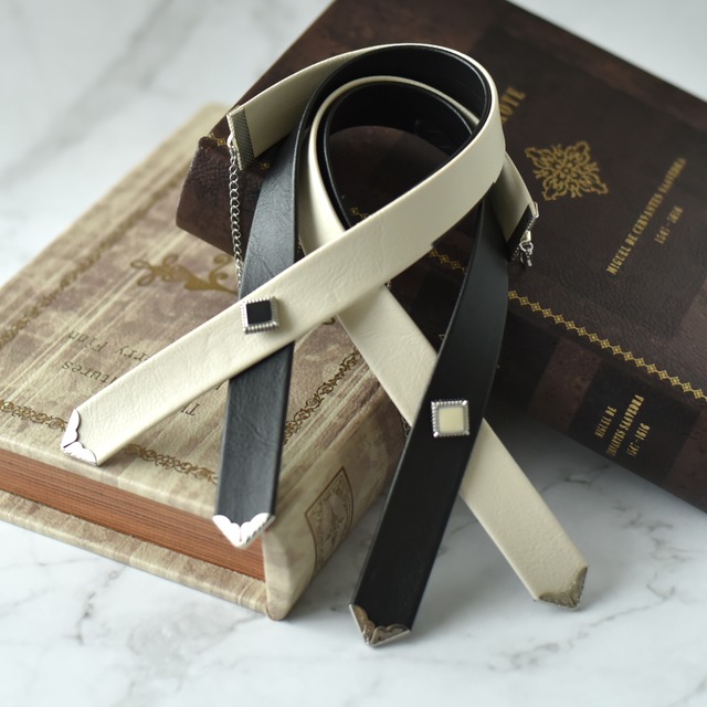 duple｜双影を象るクロスタイチョーカー／ネックレス メンズ ユニセックス アイボリー ブラック ゴシック モノトーン アシンメトリー 黒×白