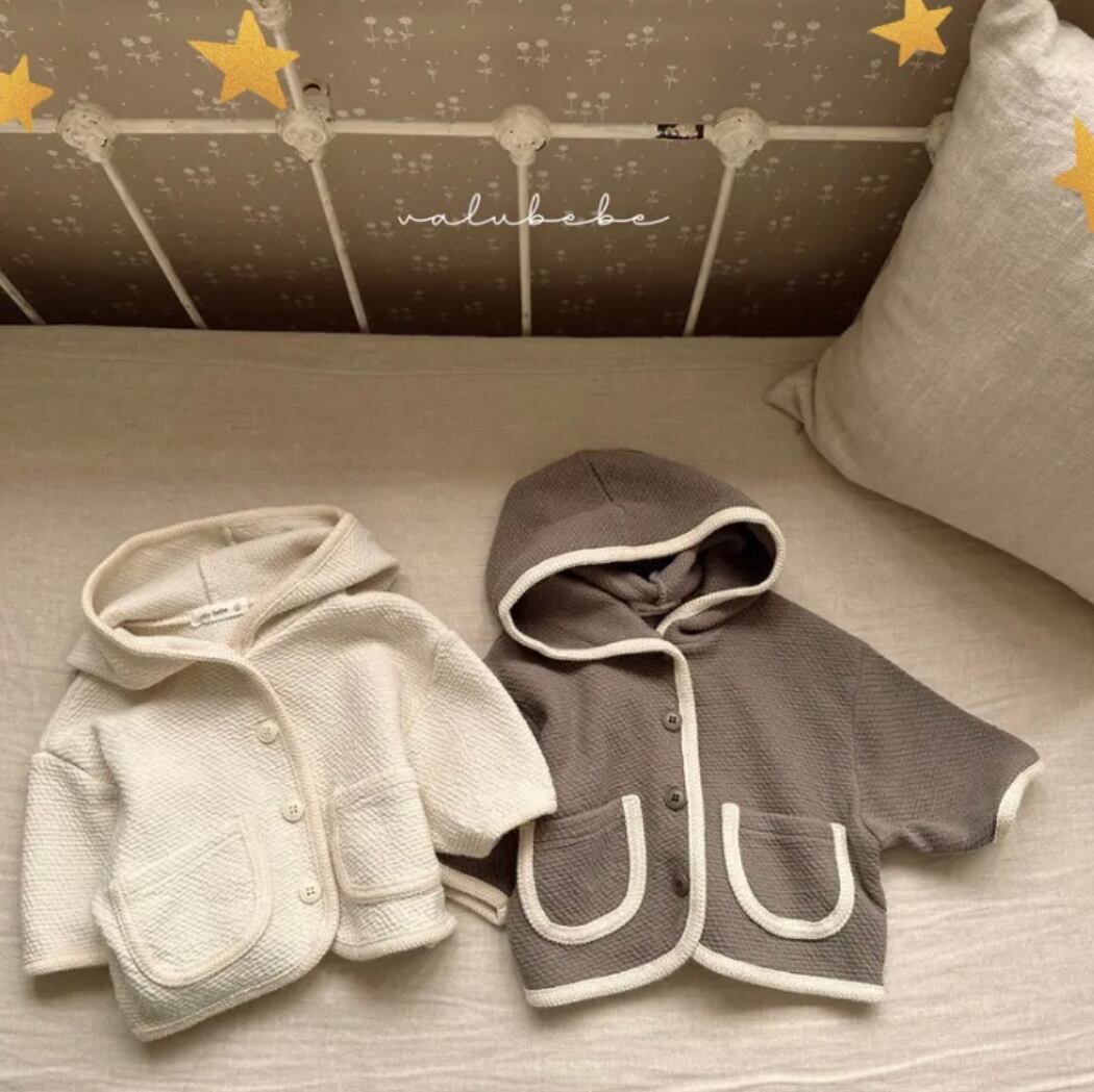 ナチュラルな可愛いアウター