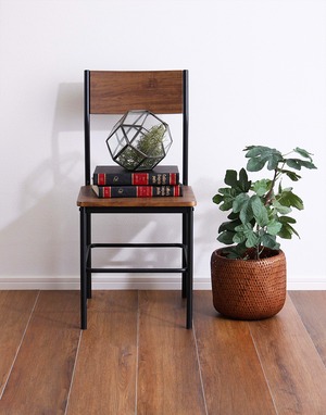 ヴィンテージ背もたれ付きチェア2脚セット