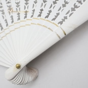 フラメンコ 小物 アバニコ ホワイト系 Abanico Español レース 扇子 せんす 白 小道具 ダンス小物 華やか 練習 レッスン ステージ イベント フラメンコ小物 明るい