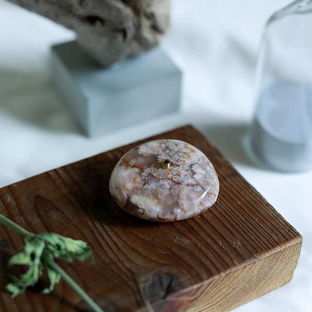 airchill (エアチル) Stone Incense Stand  お香立て (サクラアゲート)