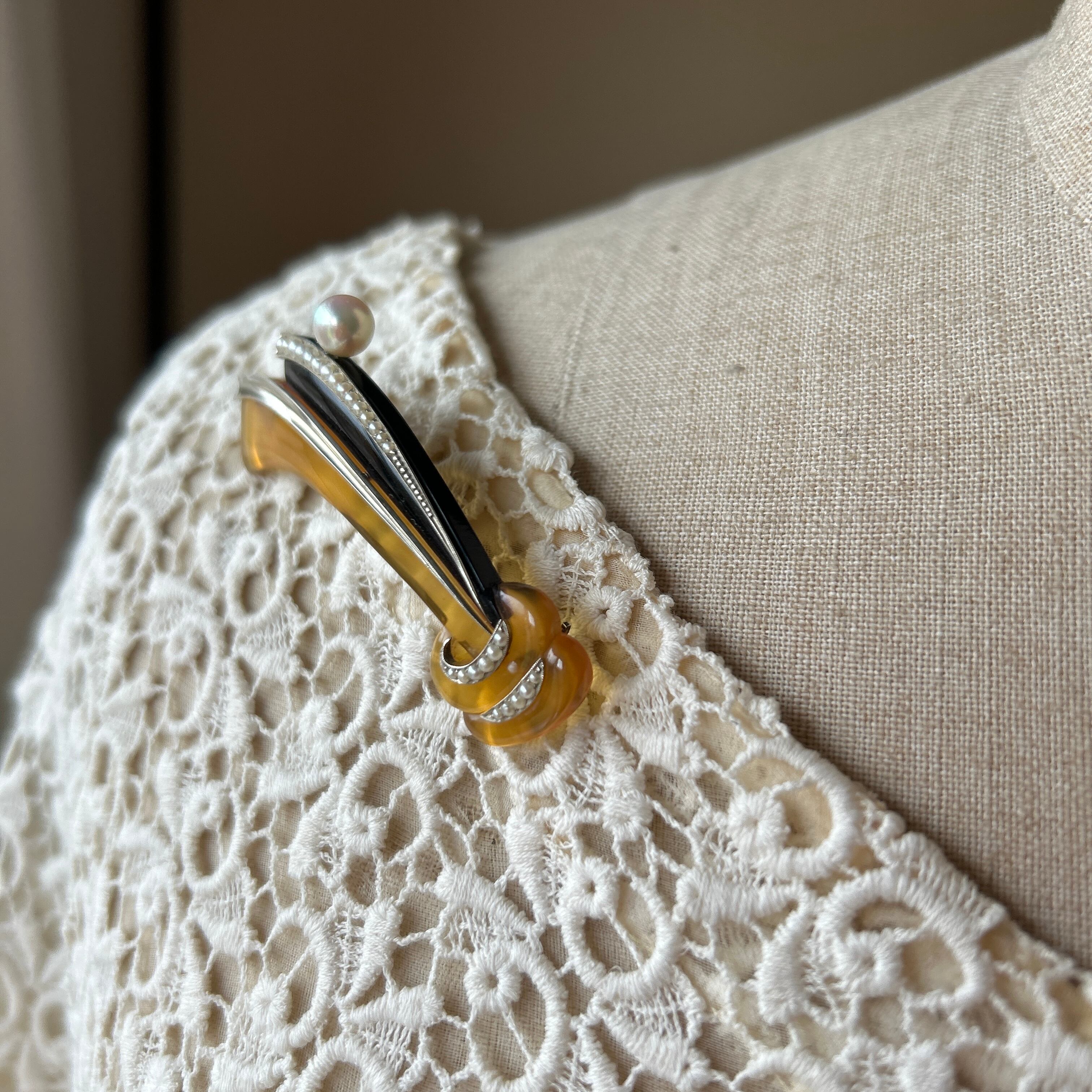 アンティーク！鼈甲に芥子パールの和デコなブローチ