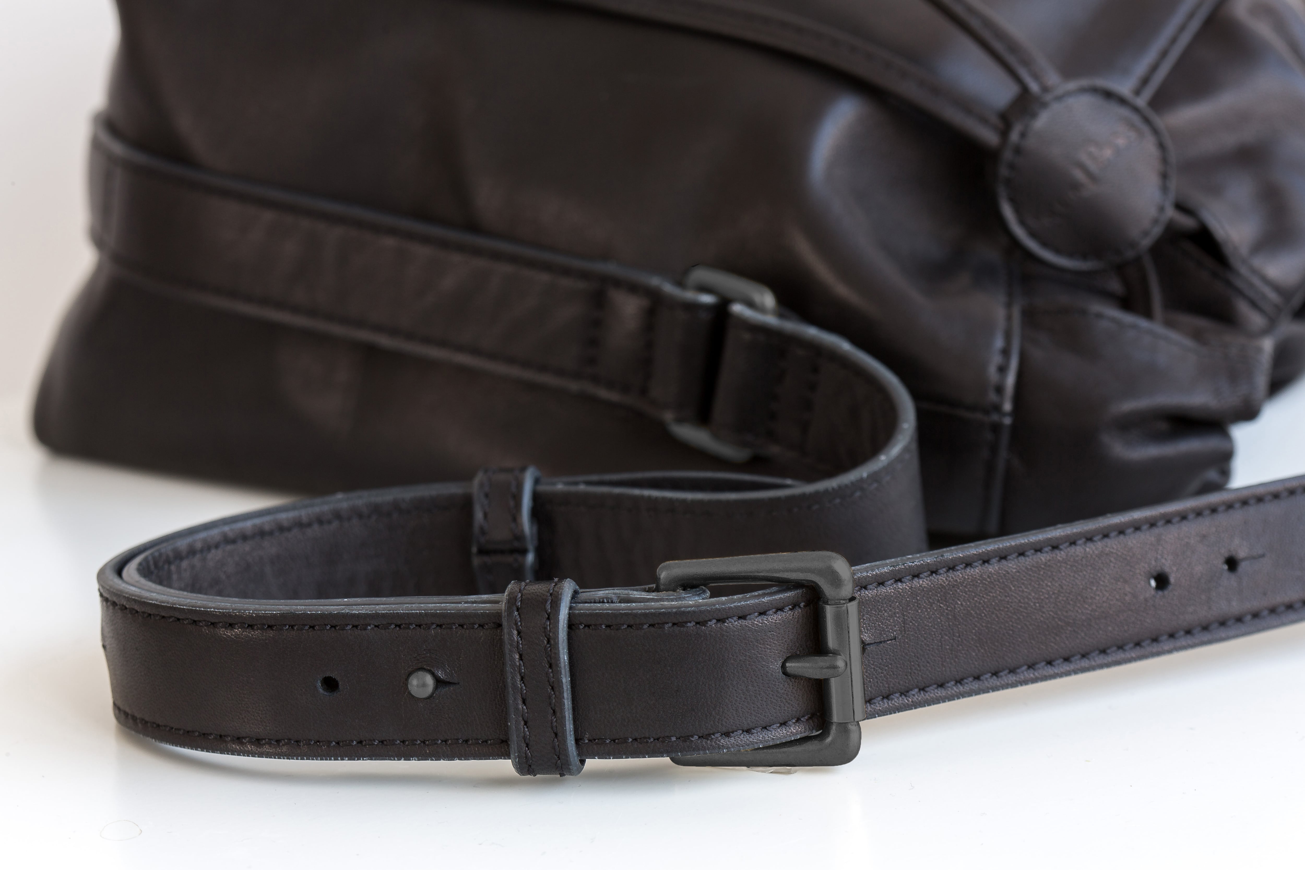 フォトグラファーズバッグ「MICHELLE」フルホースハイドレザー