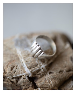 Mexico TS-30 Sterling Silver Sculpted Ridge Ring  (1979 - )