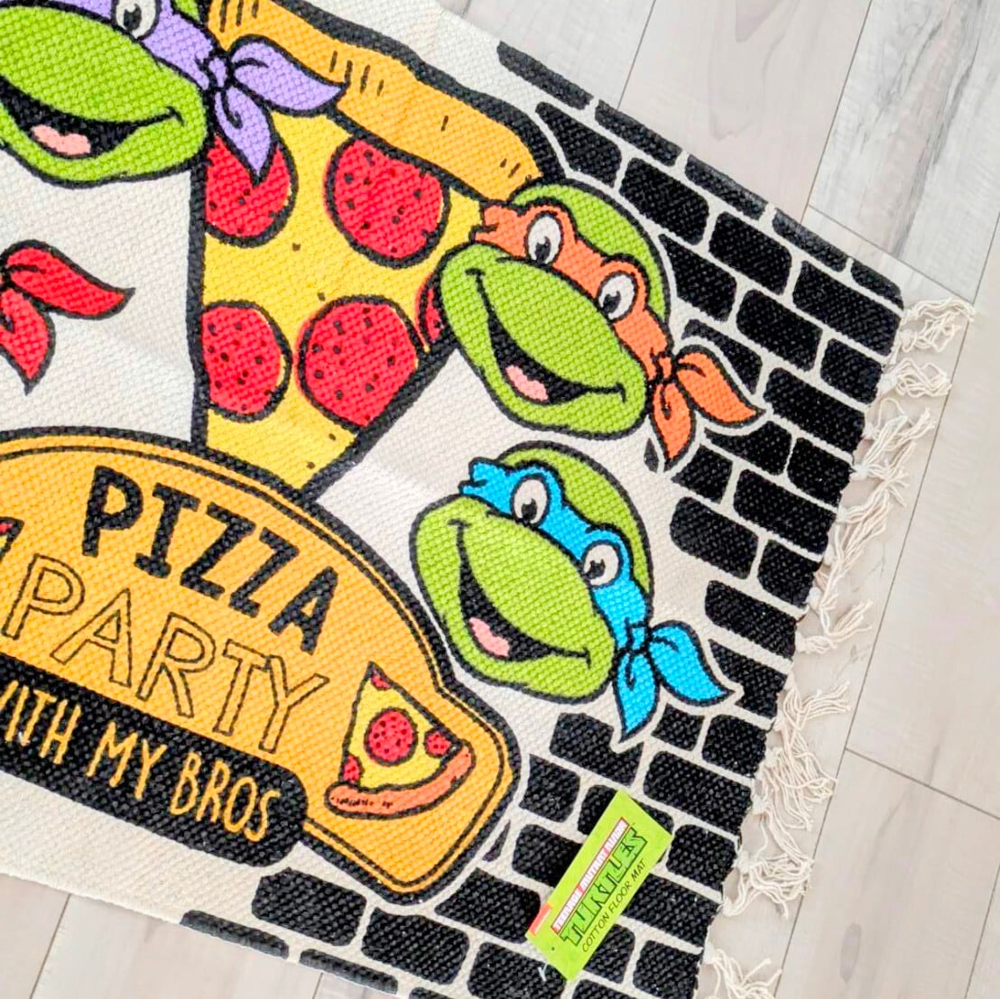 Teenage Mutant Ninja Turtles（ ティーンエイジ ミュータント