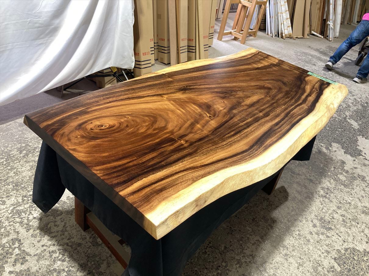 モンキーポッド3485 一枚板無垢 乾燥材 1600x670-730-590x45mm モンキーポッド3485 一枚板無垢 乾燥材 1600x670-730-590x45mm