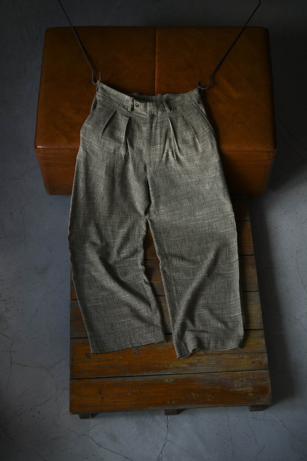 m’s braque / TUCKED BAGGY PANTS (GLEN CHECK BEIGE)