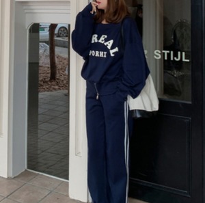 トップス ボトムス パンツ デート トレーナー ワイドパンツ 袖あり 長袖 かわいい 大人可愛い きれいめ シンプル カジュアル 大人 上品 おしゃれ お洒落 主役級 存在感 春 秋 10代 20代 30代 レディース 女性用 OL 学生 デート お出かけ 公園デビュー 女子会 休日 イベント 旅行 着回し 普段使い ファッション コーデ 楽ちん モテ トレンド 流行 インスタ映え XL 2XL 3XL 4XL 大きいサイズ 大きい 大きめ ビッグサイズ ゆったり ゆる ネイビー