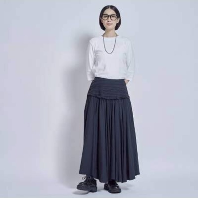 【THOMAS MAGPIE】Ra/N Back Satin skirt