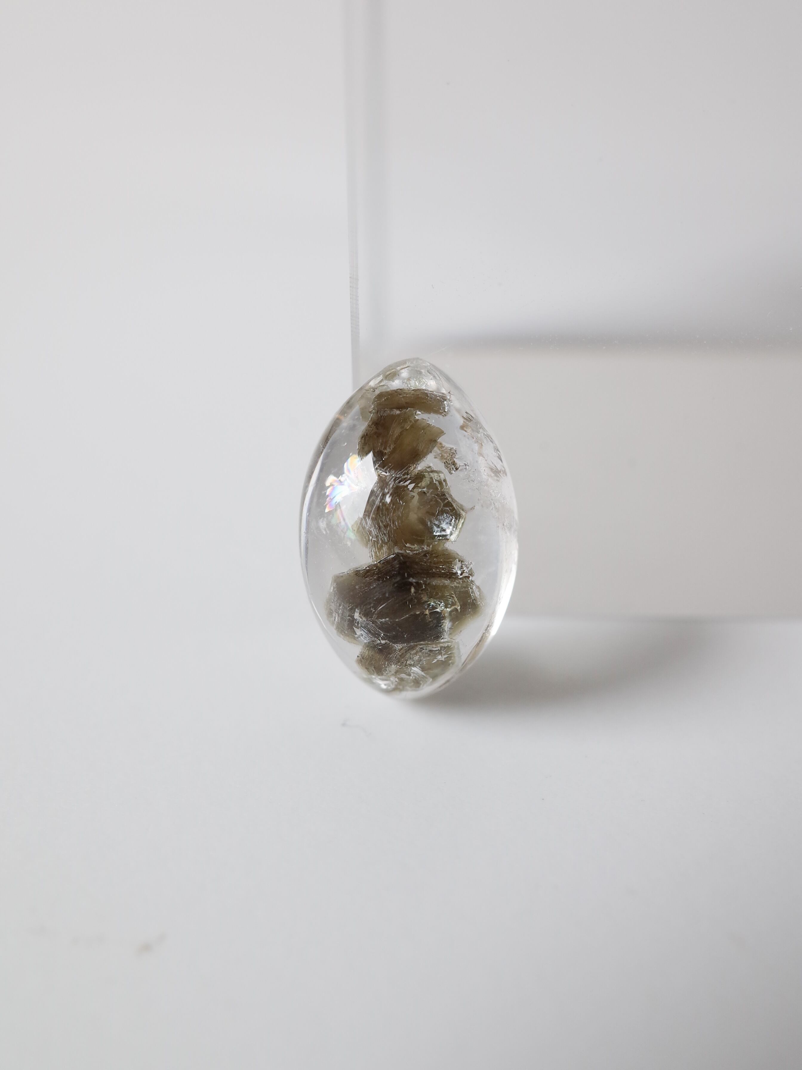 Green mica in Quartz - b19