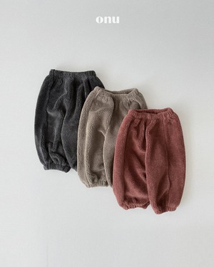 ONU［取寄］boa fur pants 26winter