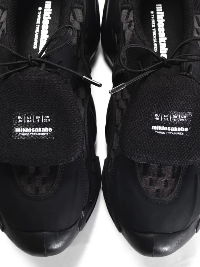 26AW | WOMEN】Mikiosakabe × Three Treasures スリートレージャーズ