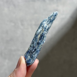 カイヤナイト 原石22◇ Kyanite ◇天然石・鉱物・パワーストーン