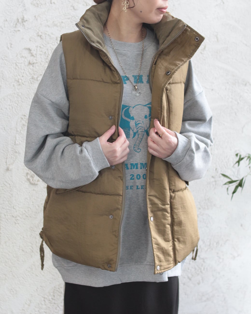 hunch】ナイロンツイル 中綿ベスト (241020) | voice clothing store