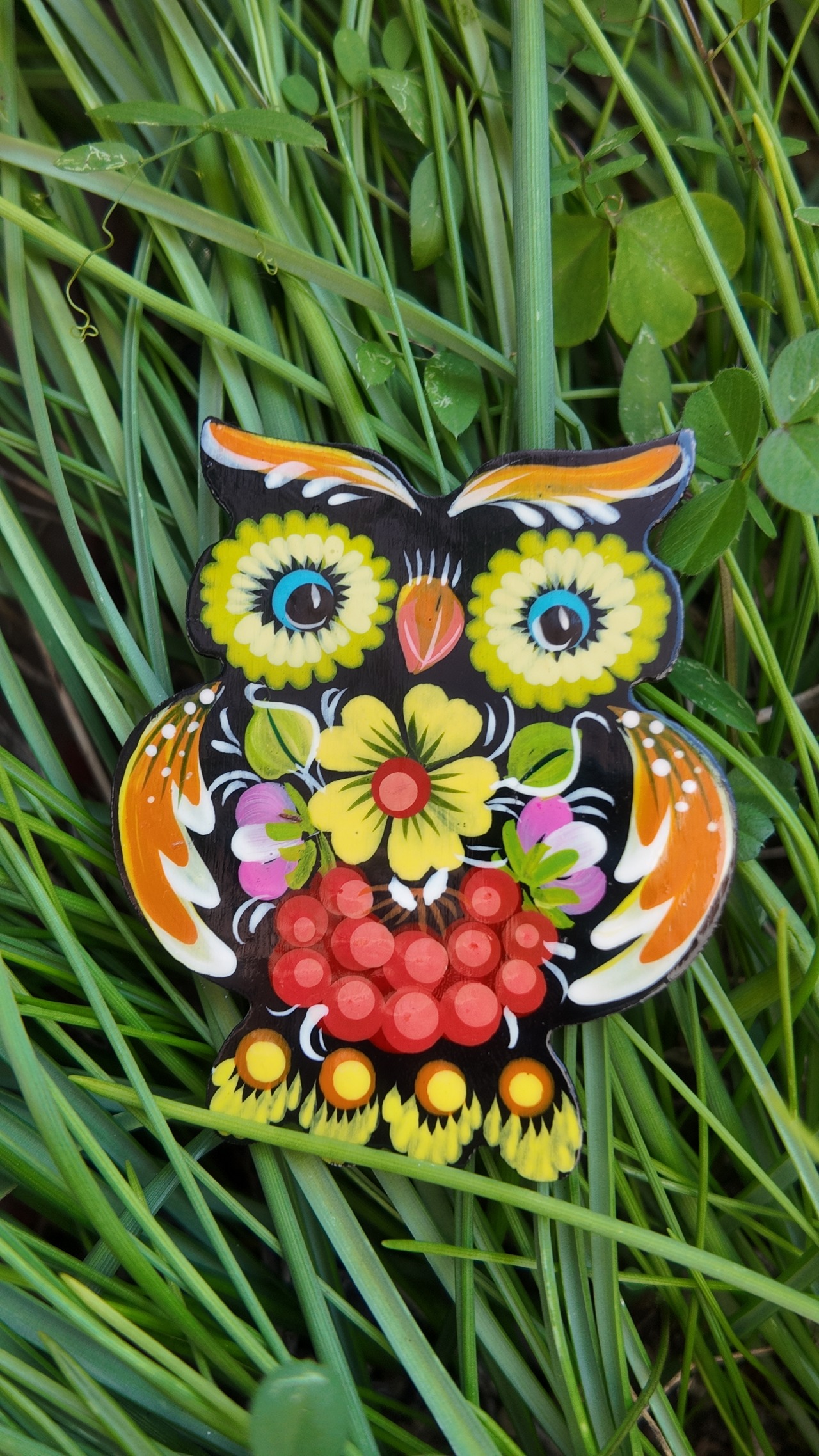 ウクライナ伝統絵画 ペトリキウカ塗り 木製ブローチ（ホメンコ作） - 1