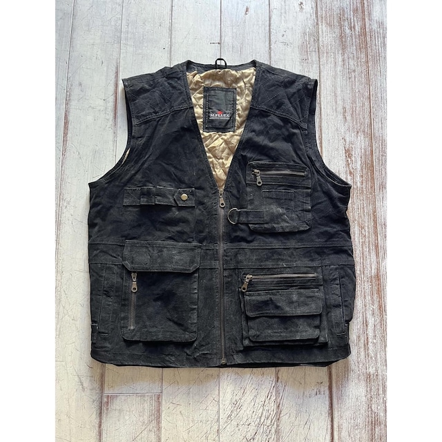 -M.FLUES- gimmick design suède vest
