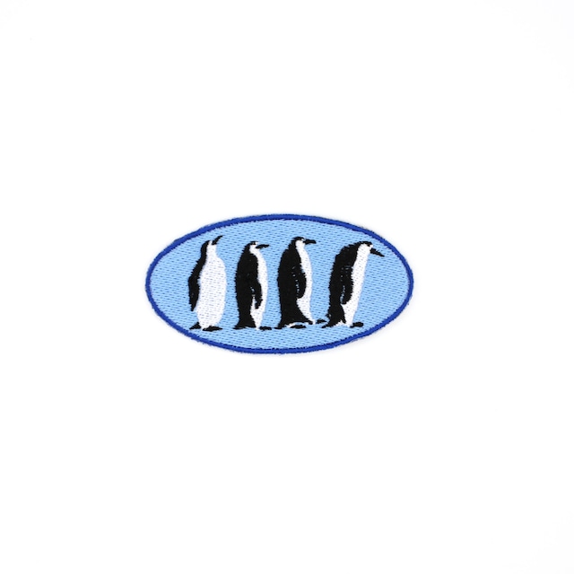 並んだ4羽のペンギン -BLUE-