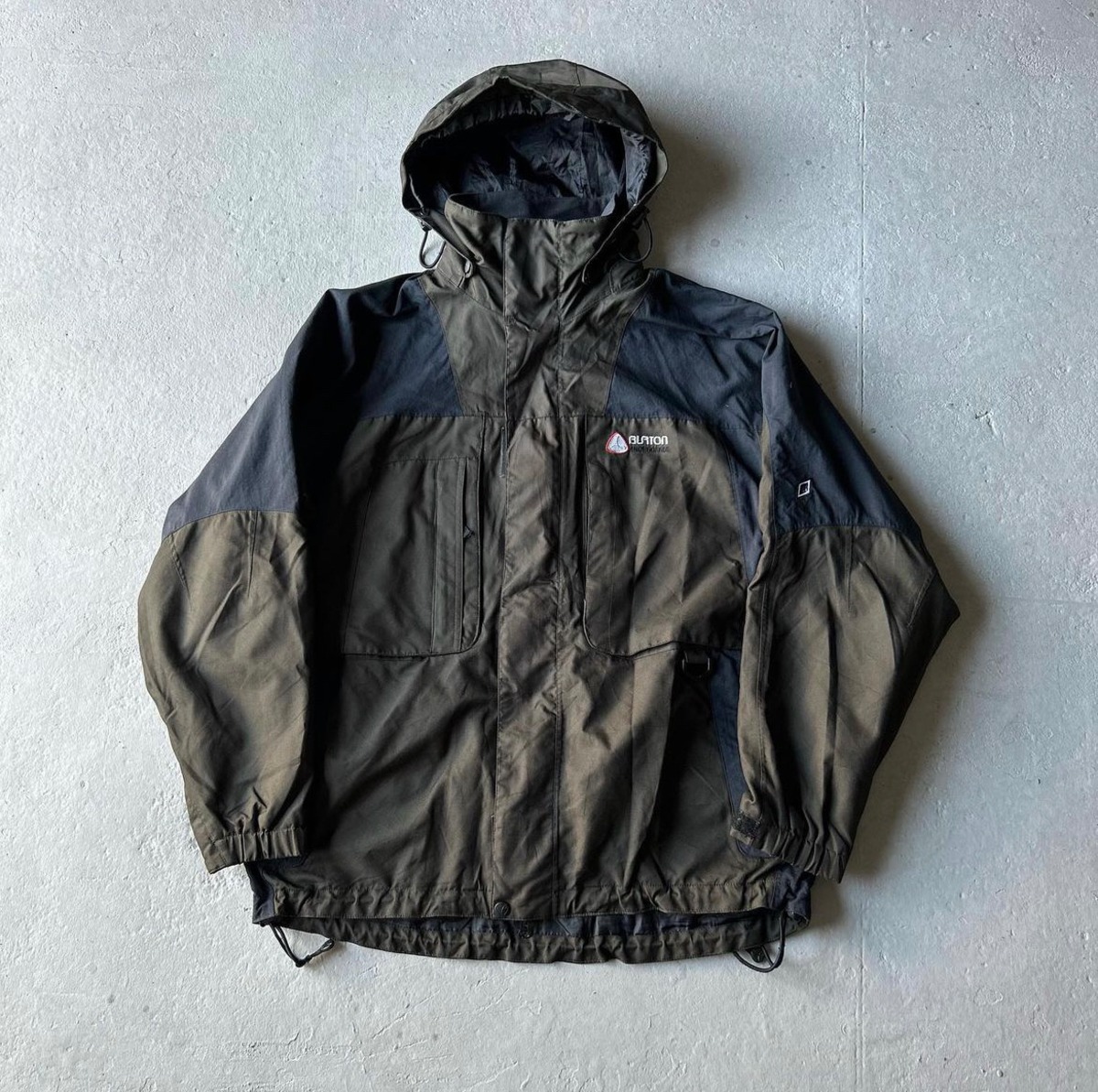 BURTON Snowboard Jacket MOES USED&NEW CLOTHING STORE