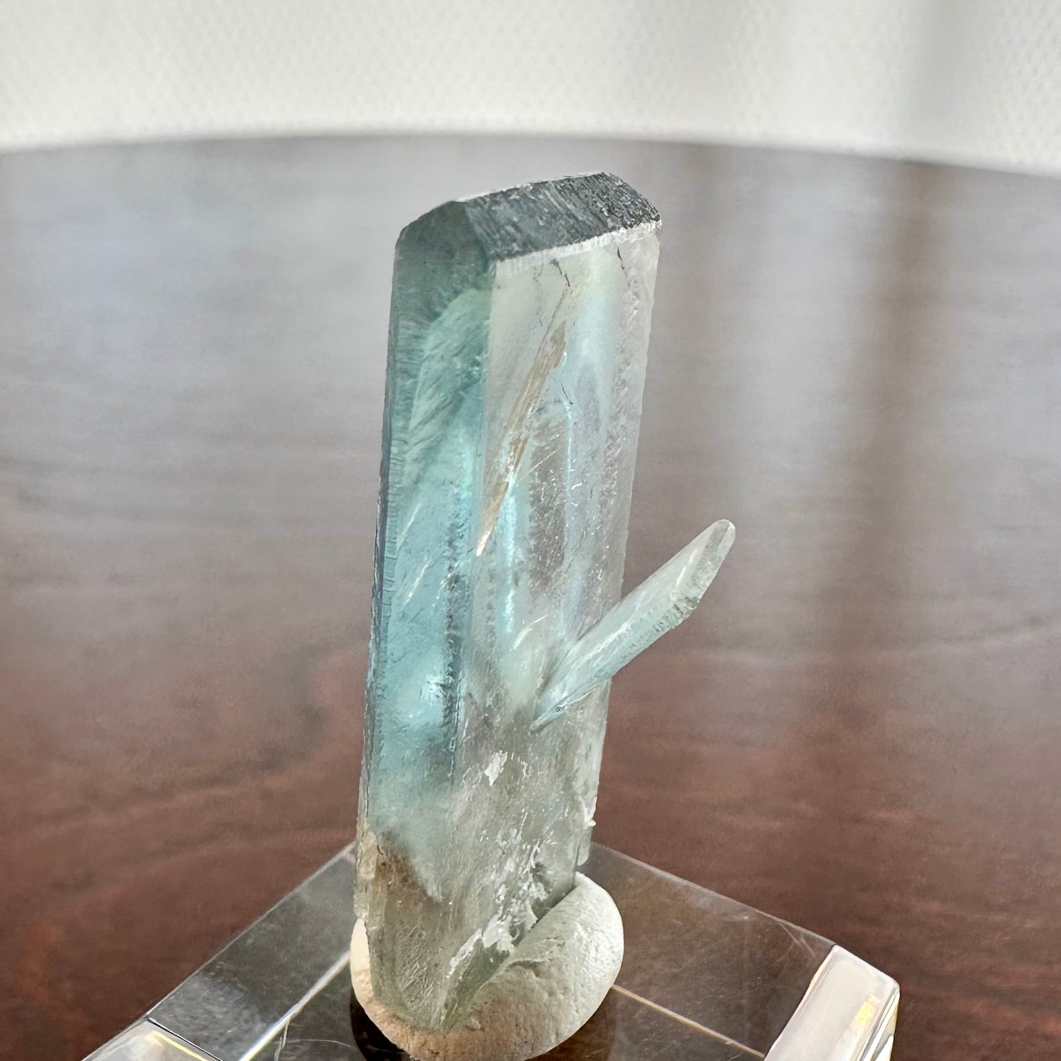 バライト / ウルフェナイト / ミメタイト【Baryte on Wulfenite with