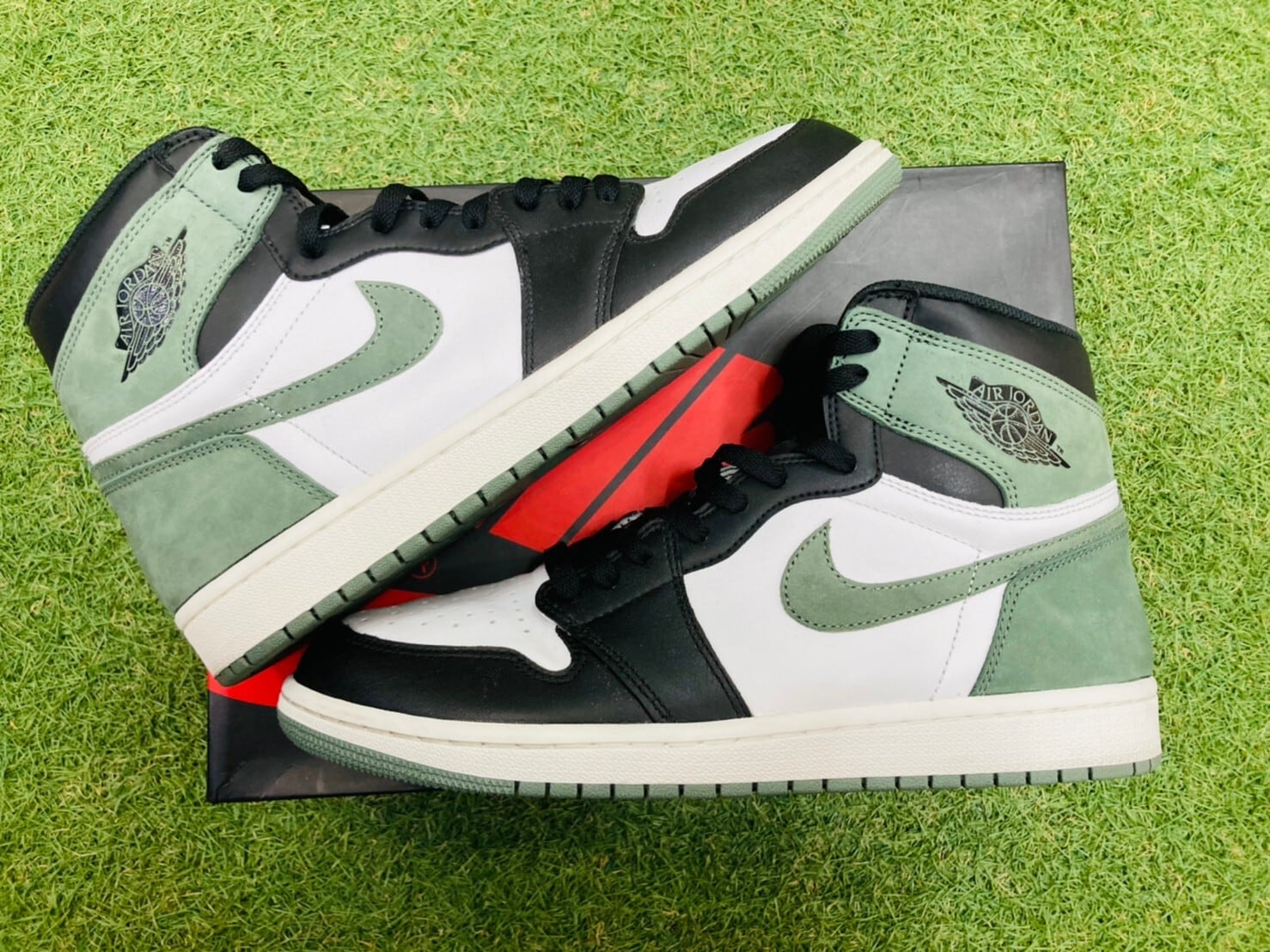 NIKE AIR JORDAN 1 RETRO HIGH OG CLAY GREEN 28.5cm 555088-135 