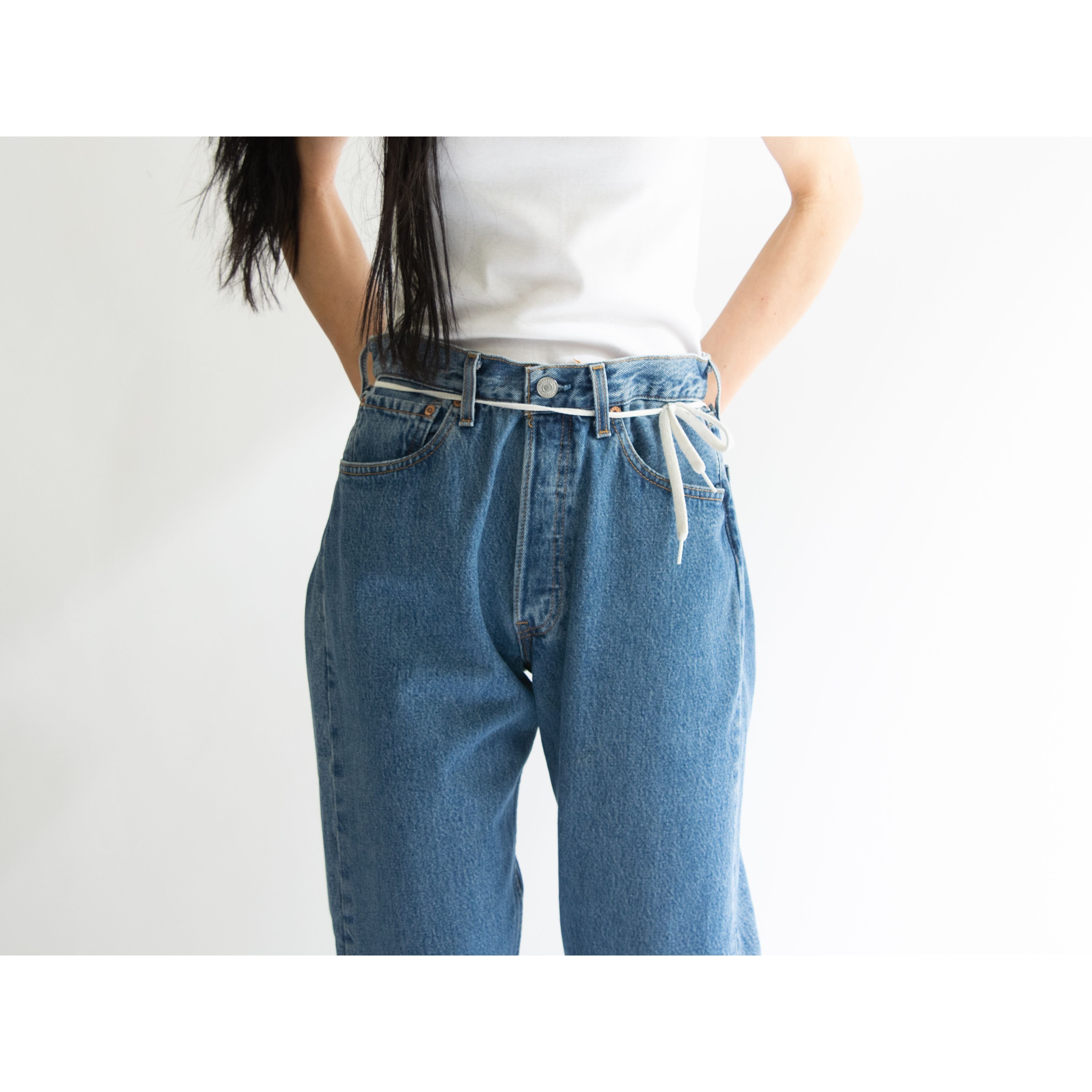 リーバイス HIGH-WAISTED STRAIGHT デニムパンツ ジーンズ