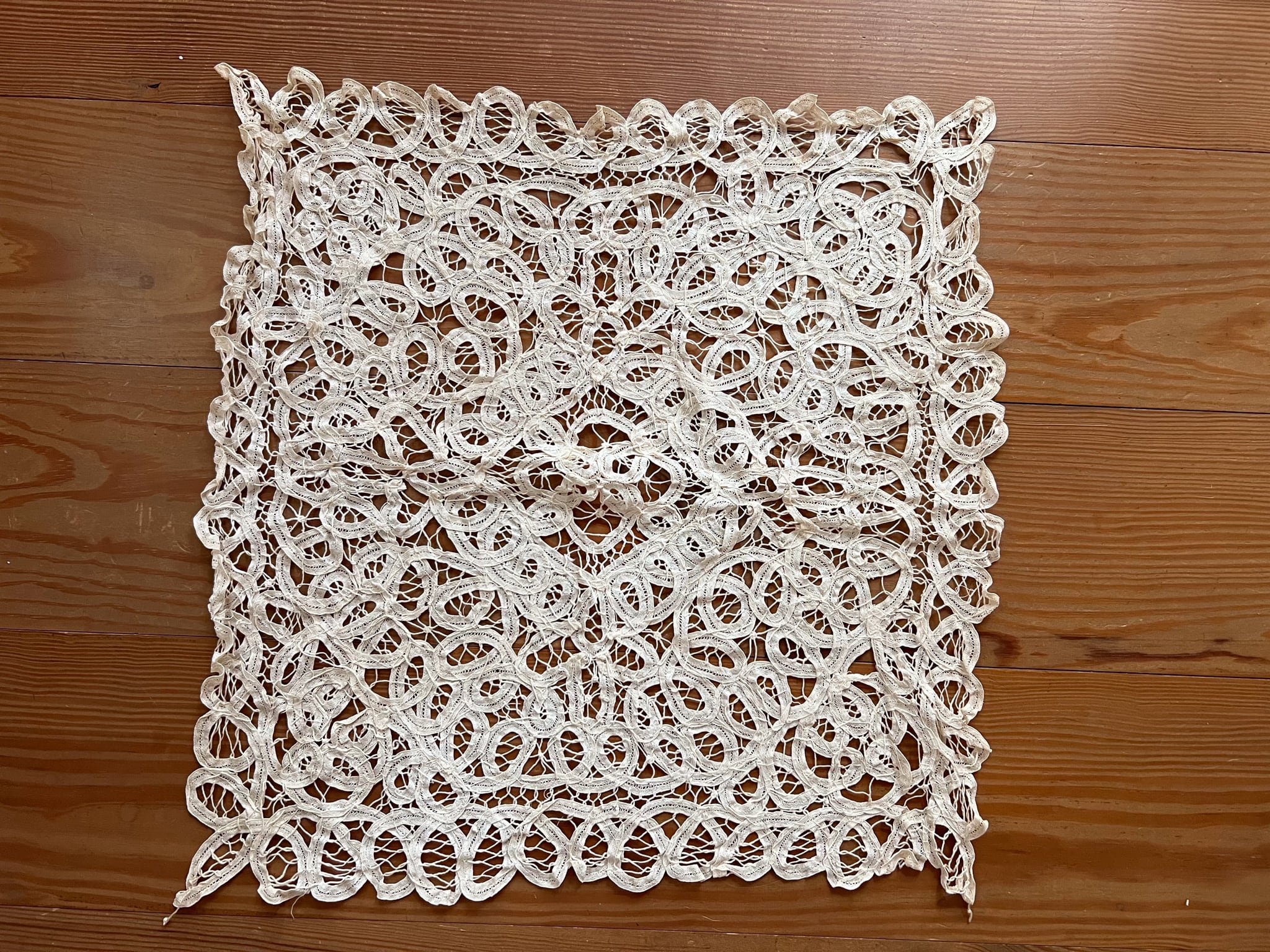 フランスアンティークレース 正方形 *フレンチアンティーク