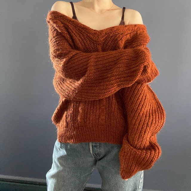 MOHAIR terra-cotta vneck knit