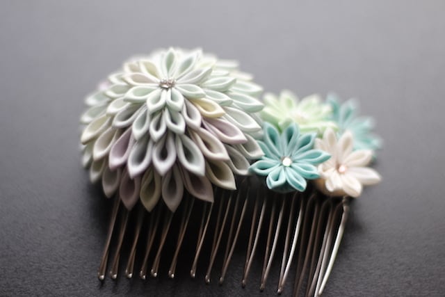 つまみ細工 ミニコーム