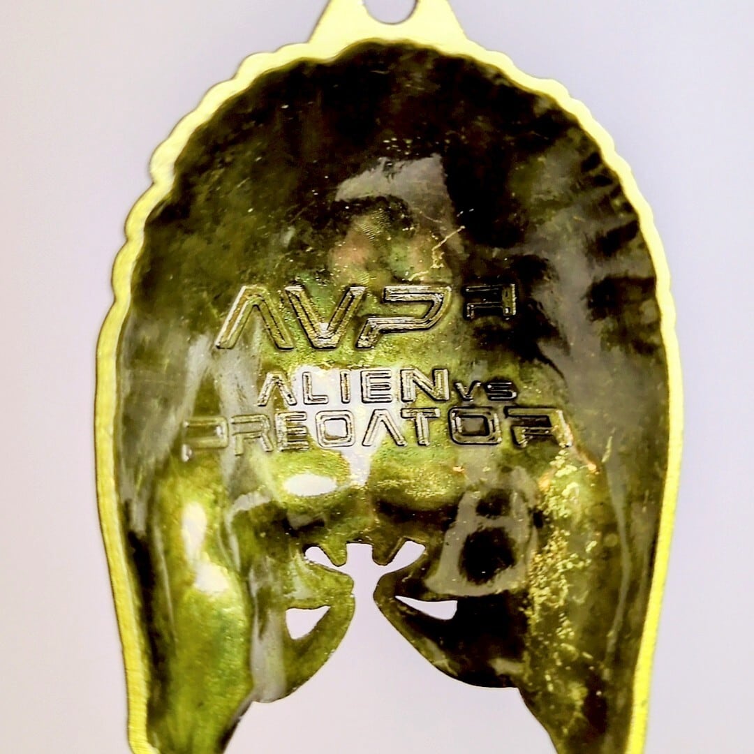 送料無料！【 AVP ( エイリアンVSプレデター ) 】 プレデター合金