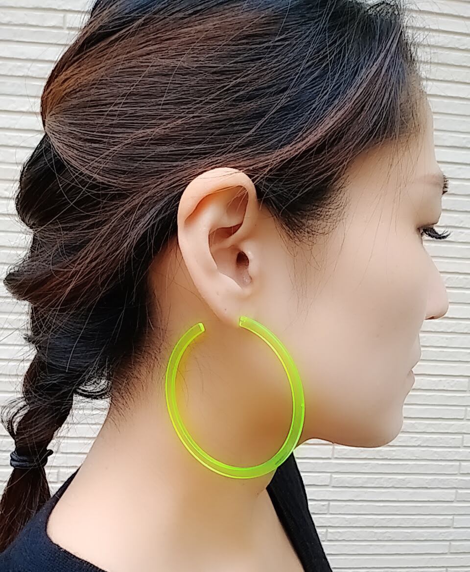 クリアフープピアス ネオンイエロー 蛍光 ネオンカラー ダンス クラブ イベント フェス 目立つ カラフル 軽い