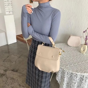 フラップハンドバッグ