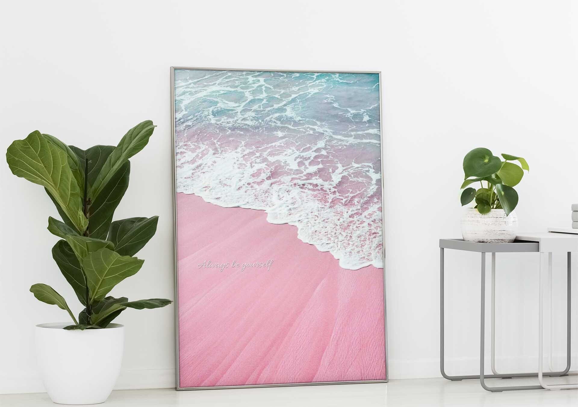 ピンクビーチ アートポスター - 癒しと幻想的な海の風景 | centralstar.JPN