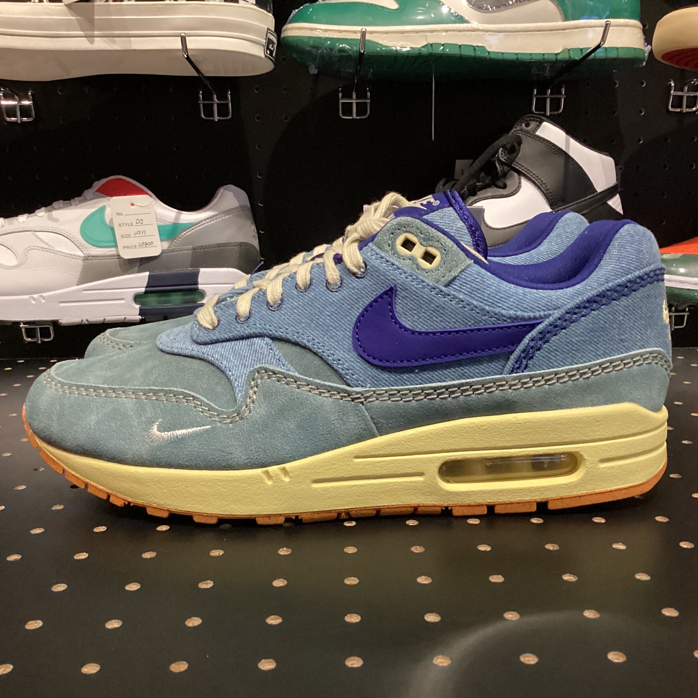 NIKE AIR MAX 1 Premium Dirty Denim27