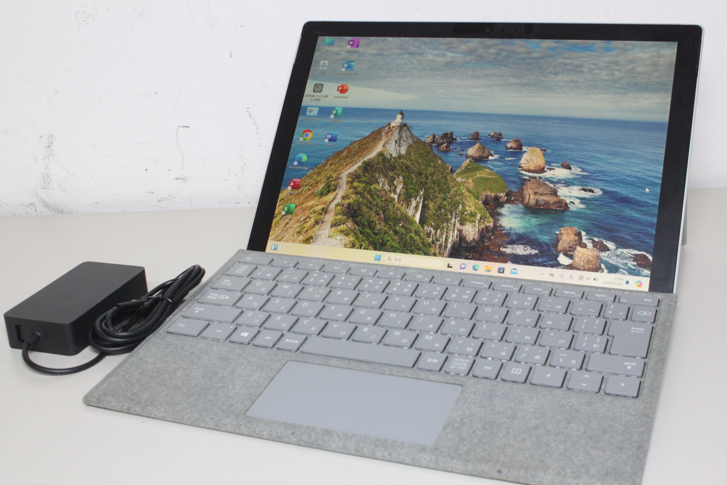 中古良品ノートパソコン VETESA Q5H-8512jpT Windows11 celeron