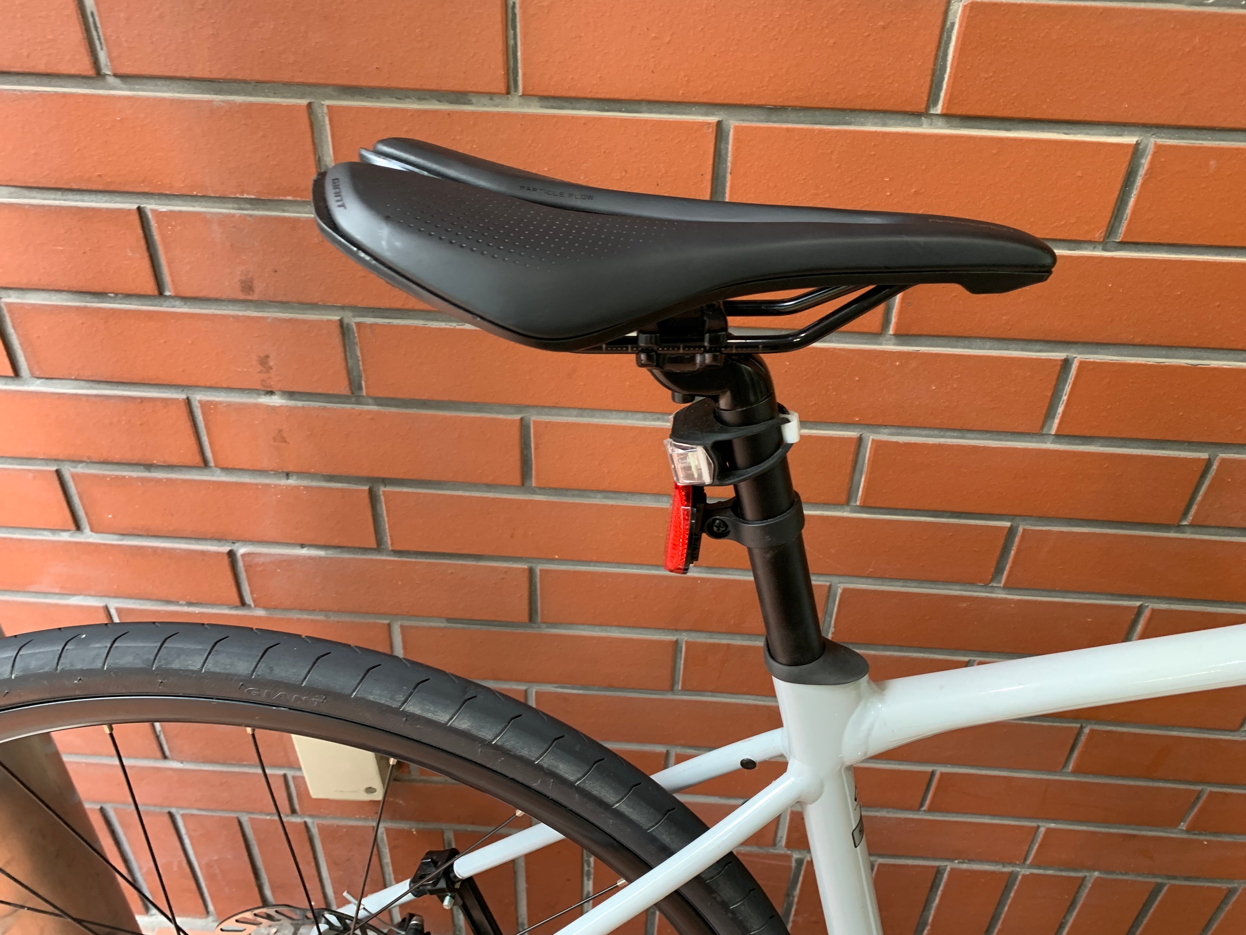 GIRw44) Giant CONTEND AR 4 (Claris) ジャイアント ロードバイク 中古
