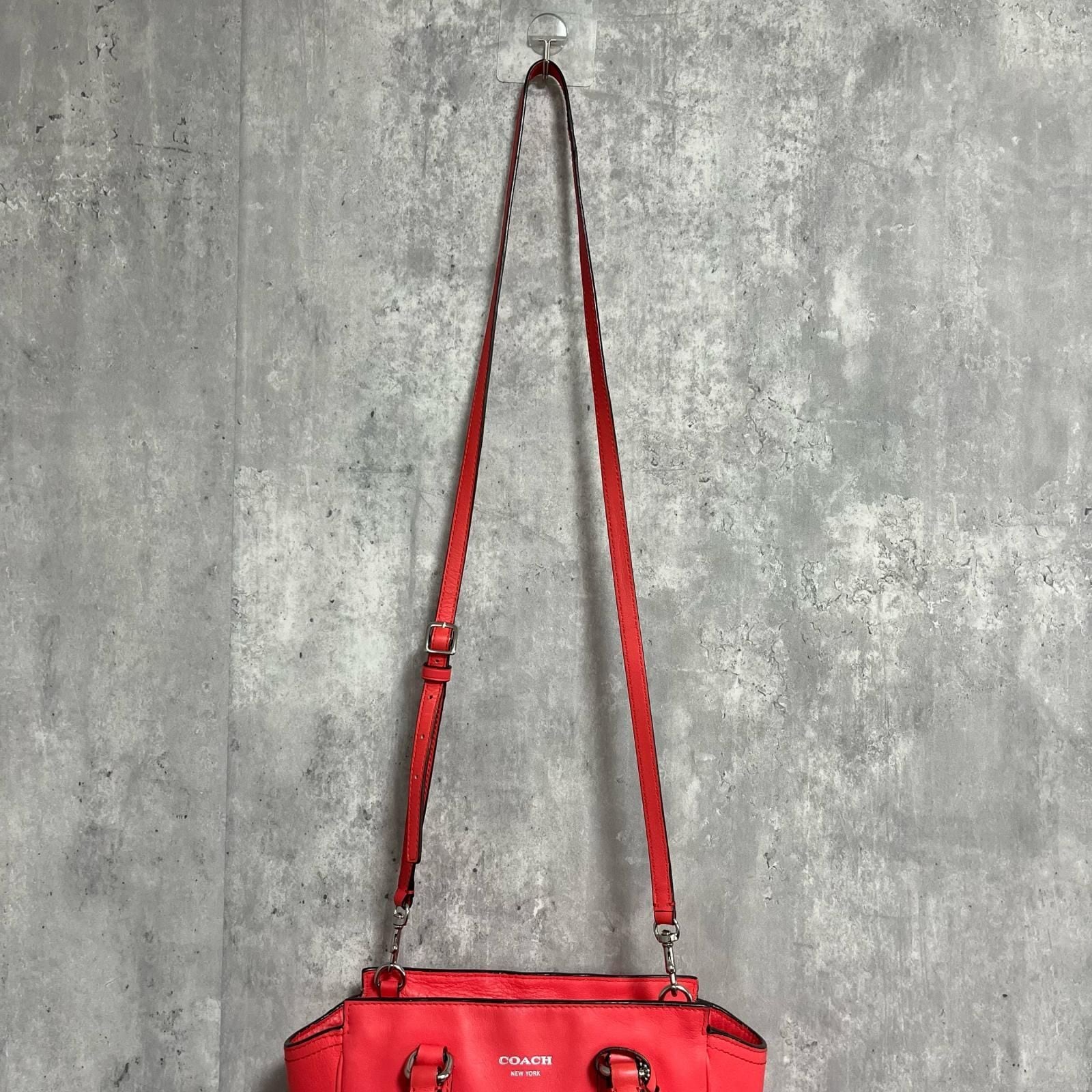 COACH】コーチ 無地ハンドバッグ レザー 2WAYショルダーバッグ レザー