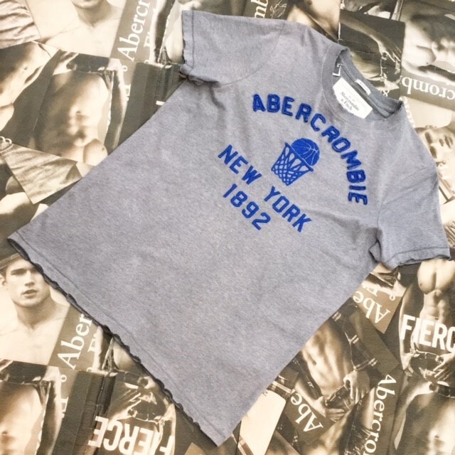 Abercronmbie＆FitchメンズポロシャツSサイズ