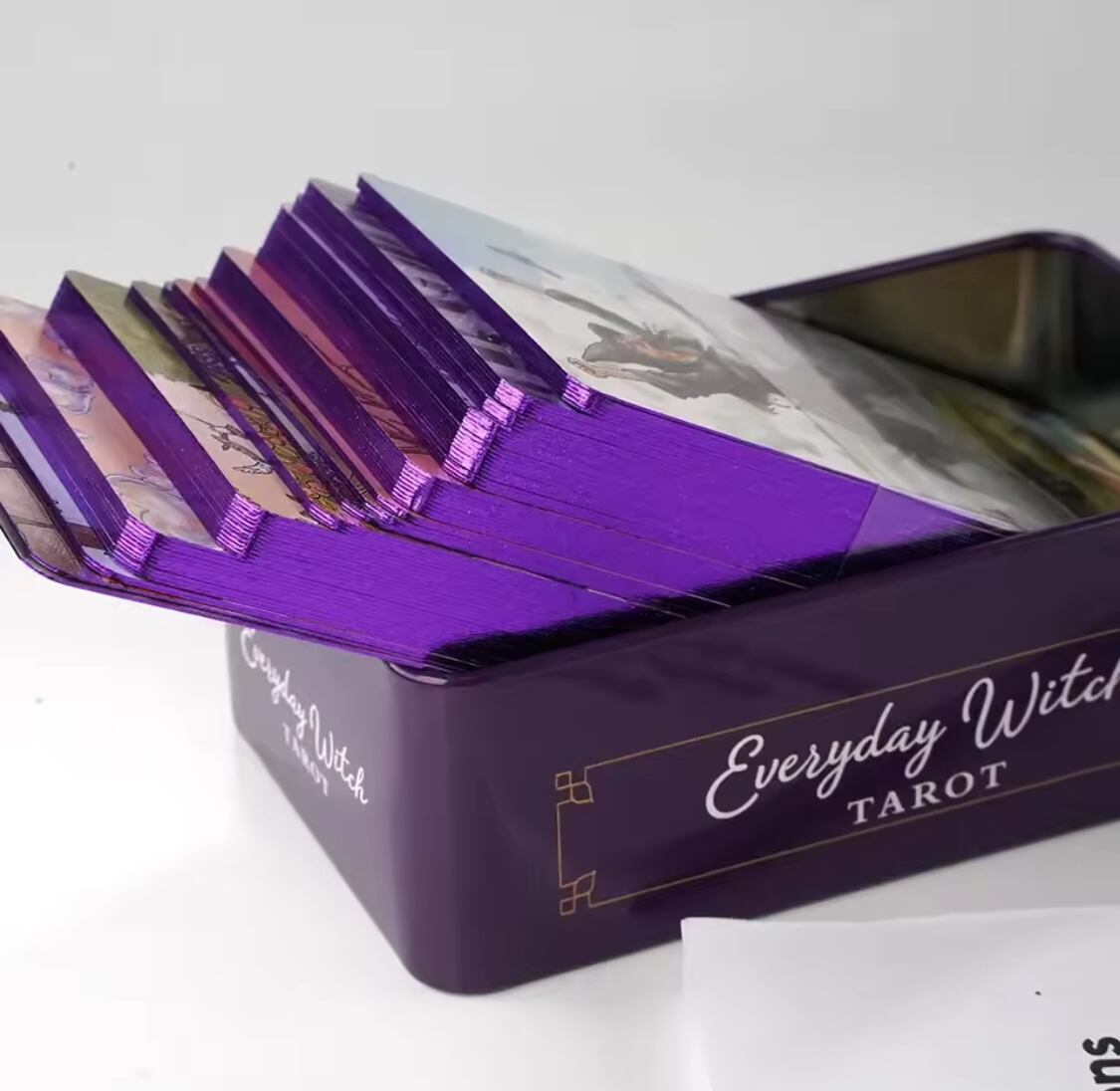 エブリデイウィッチタロットカード