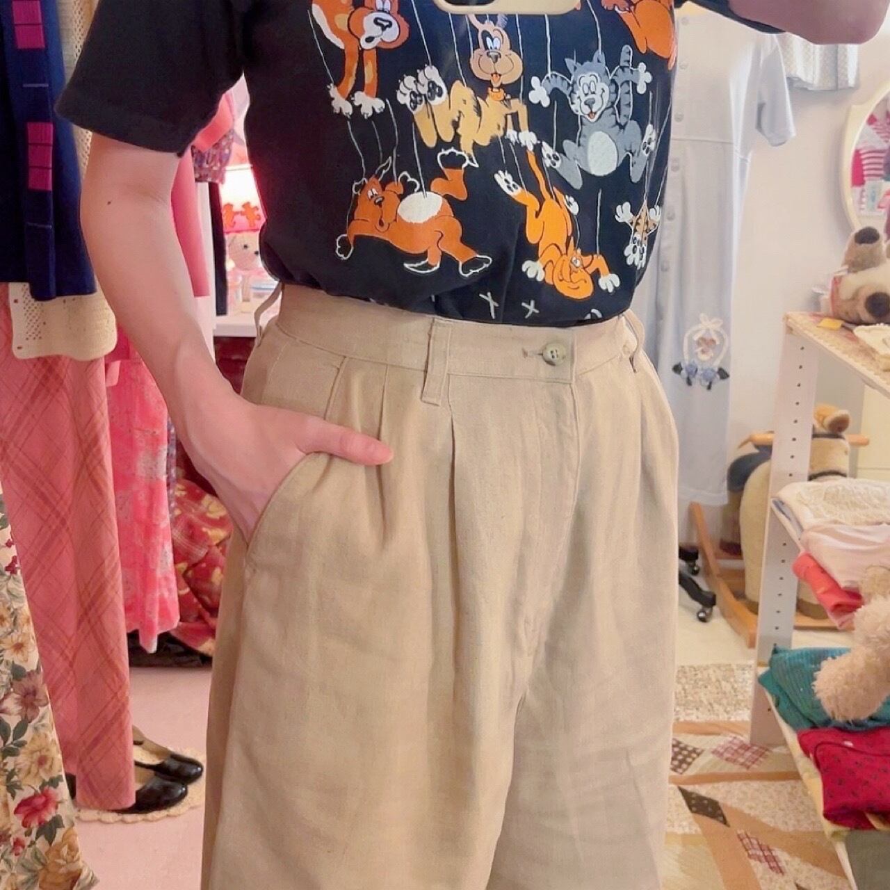 linen beige tuck half pants