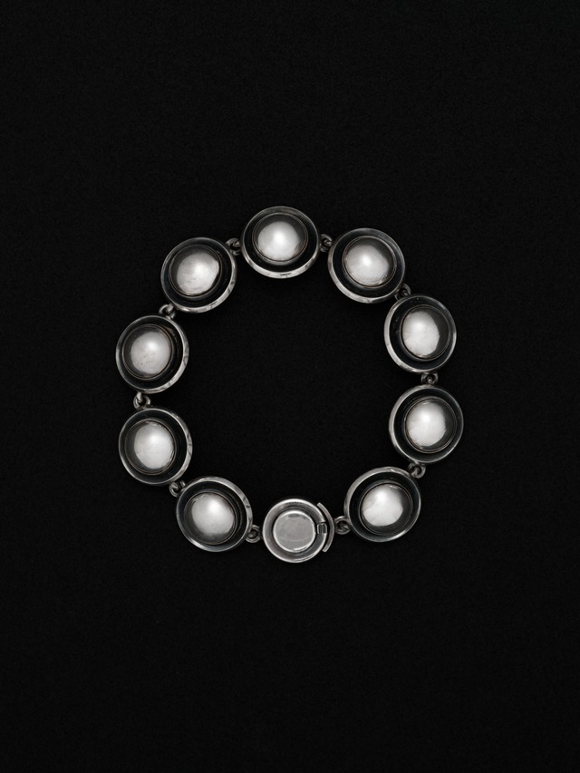 Round Link Bracelet