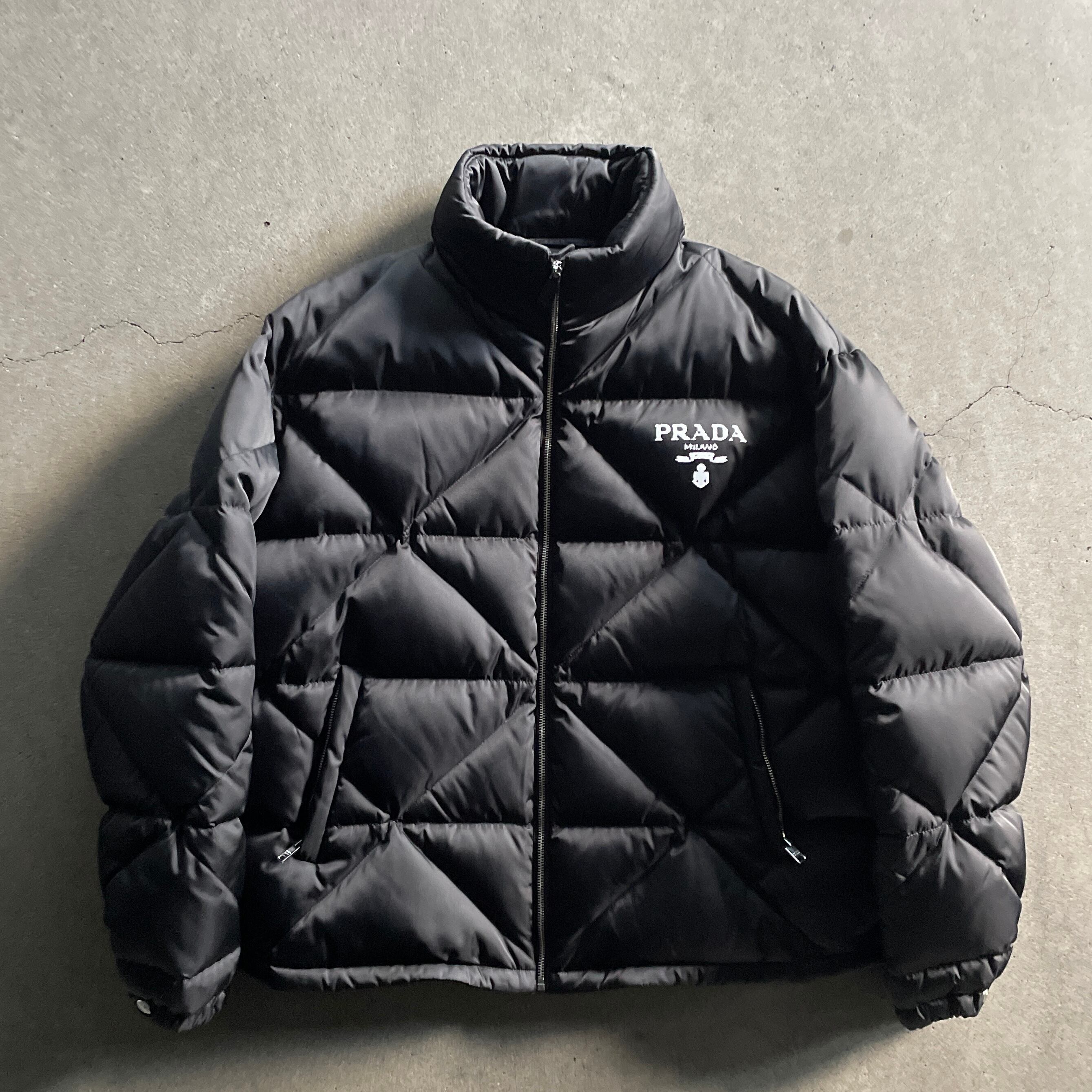 2000s prada fur docking nylon blouson 48 2000s prada fur docking nylon blouson 48