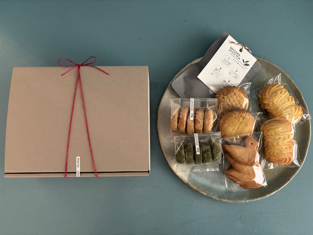 チャイと焼き菓子BOX【お届けまでに２週間いただきます】