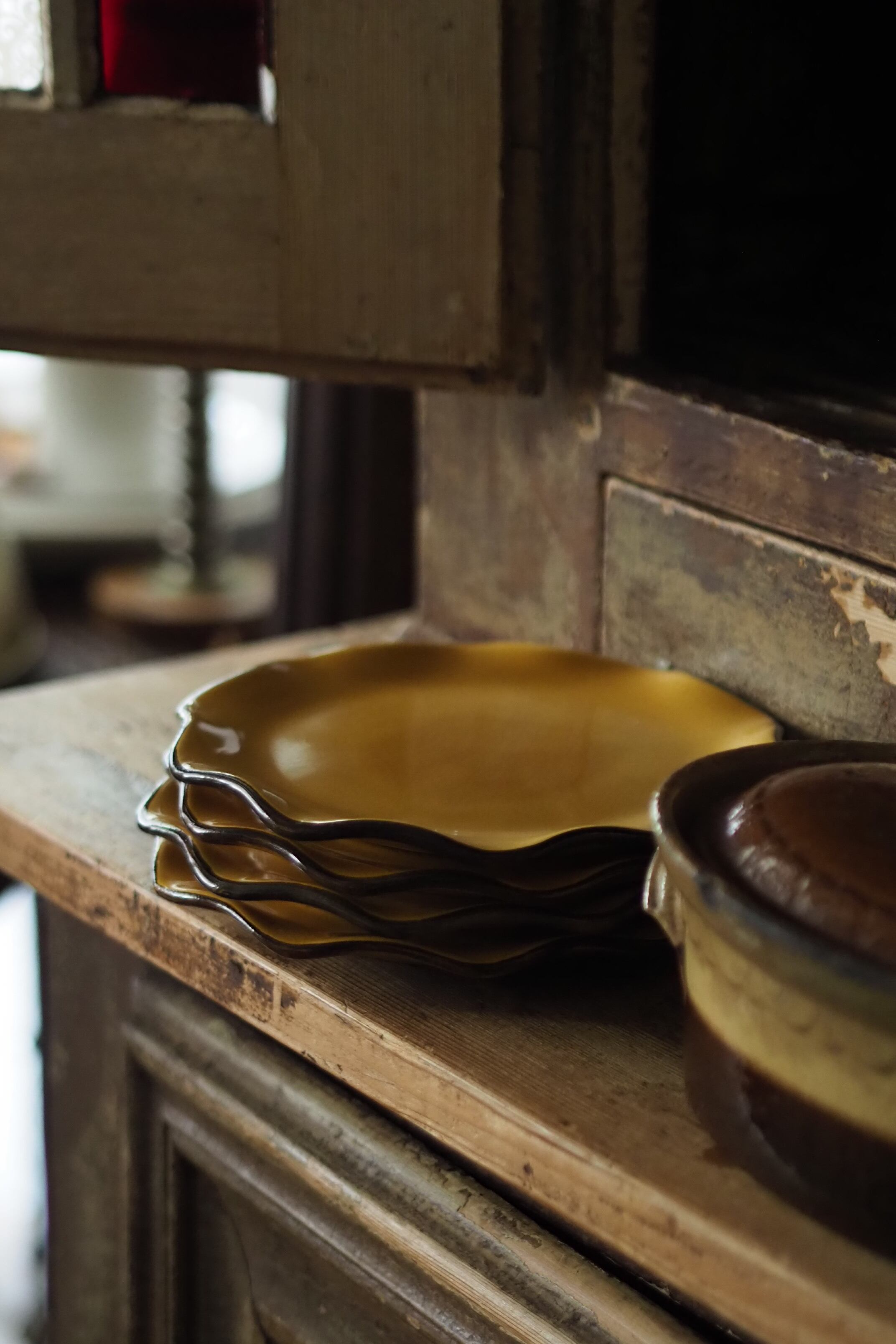 黄土色のデザート皿-vintage pottery plate | アンティーク