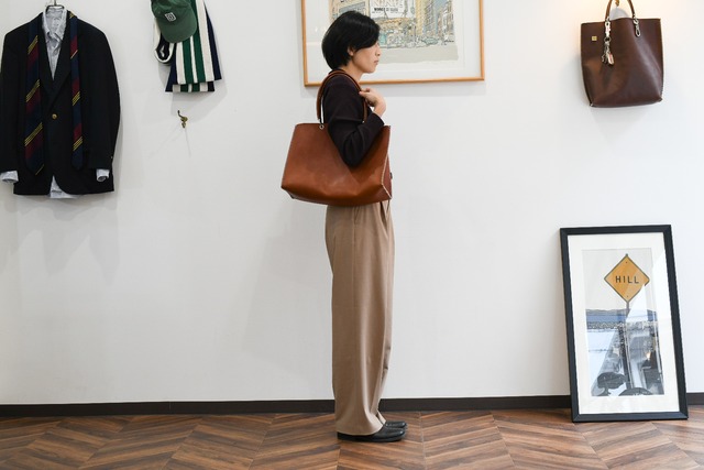 toss（ﾄｽ）camel