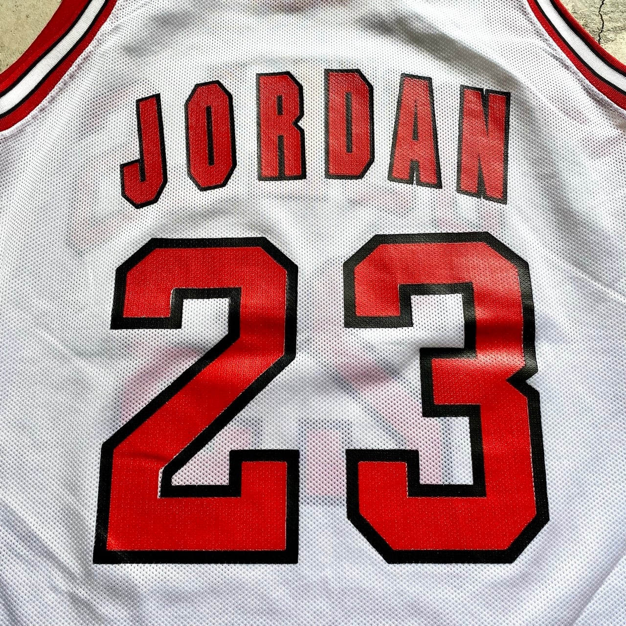 ジョーダン90’sシカゴブルズユニフォームチャンピオン 製NBA#23