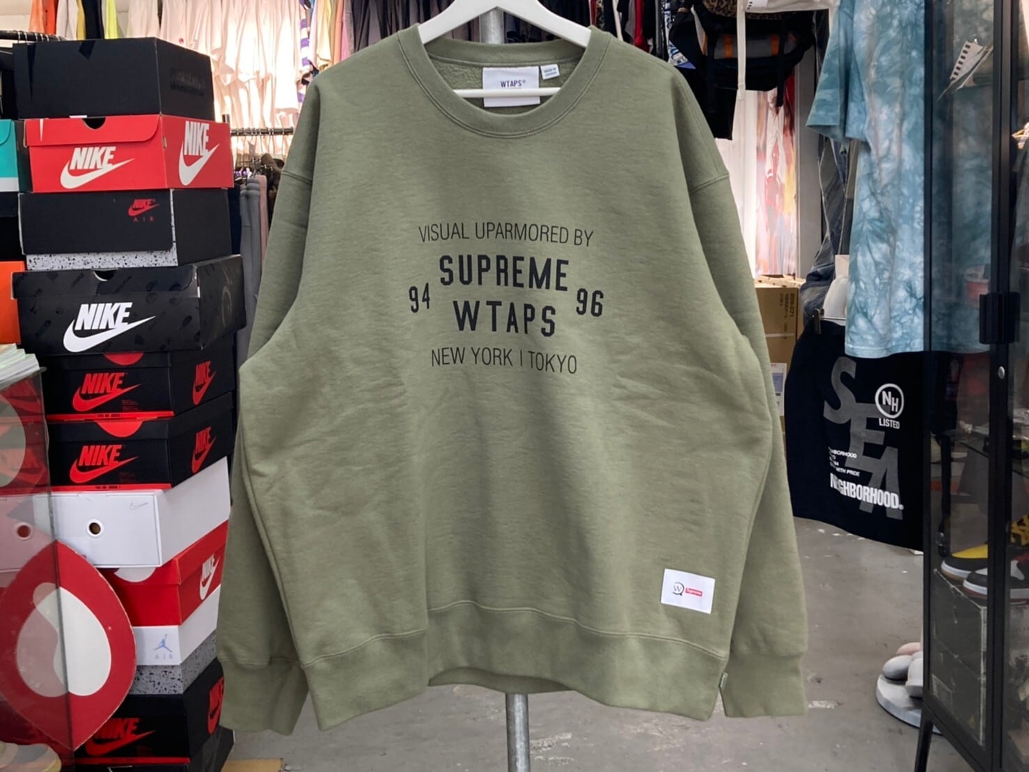 Supreme × WTAPS 21AW CREWNECK OLIVE DRAB XL 2100 | BRAND BUYERS OSAKA 