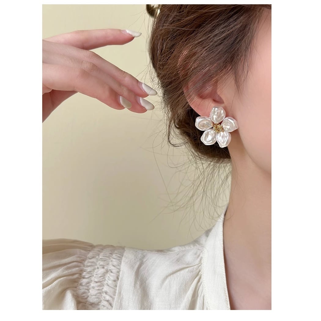 フラワーパールピアス pierce 花 フローラル フラワー バロックパール