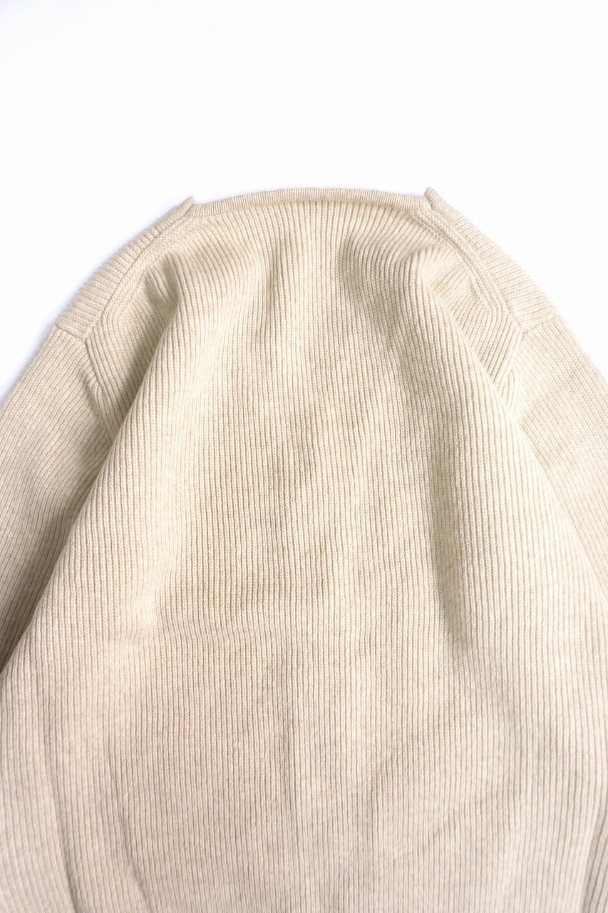 Hand Framed V-Neck C/D