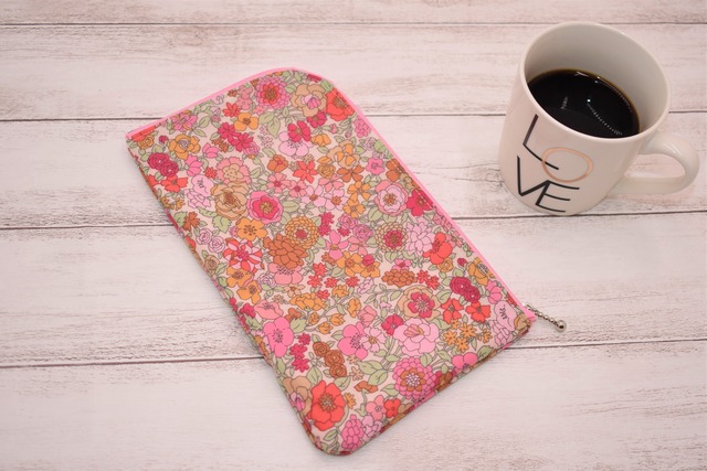 Fiore 制菌 抗菌 防臭 マスクケース ポーチ 花柄 (グリーン) 携帯用 工房 手作り 日本製 エコパッケージ MX-0016-169