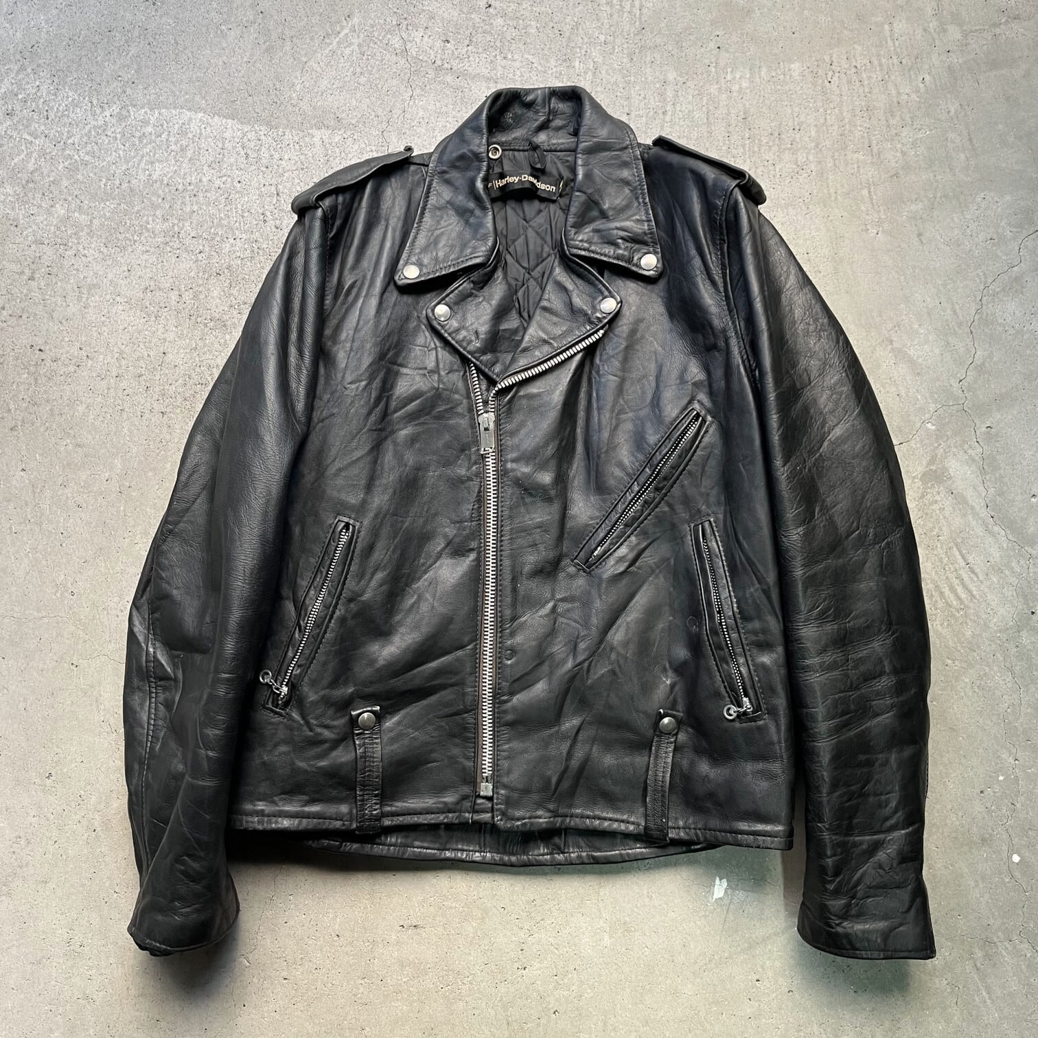 70年代 HARLEY-DAVIDSON AMF ハーレーダビッドソン ダブルライダースジャケット レザージャケット メンズL相当 古着 ブラック  黒色 革ジャン 70s ヴィンテージ ビンテージ 【ブルゾン・ジャケット】【NEW23】【AN20】 | cave 古着屋【公式】古着通販サイト